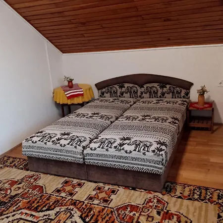 度假居 Napsugar Nyaralo *